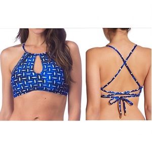 SOLD🧁NWOT LA BLANCA HIGH NECK BIKINI TOP